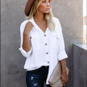 VICI | Forum Button Down Pocket Blouse